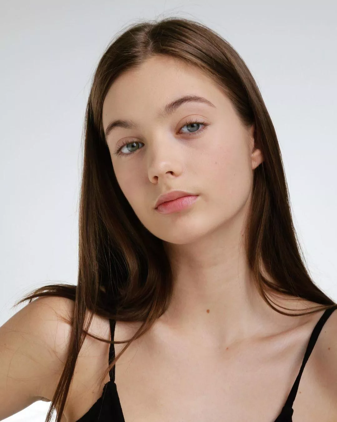 Yana kozlova  posted by Accomplished_Fix3613