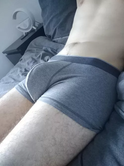 (26) Feel a bit tight by FunSize_Red377