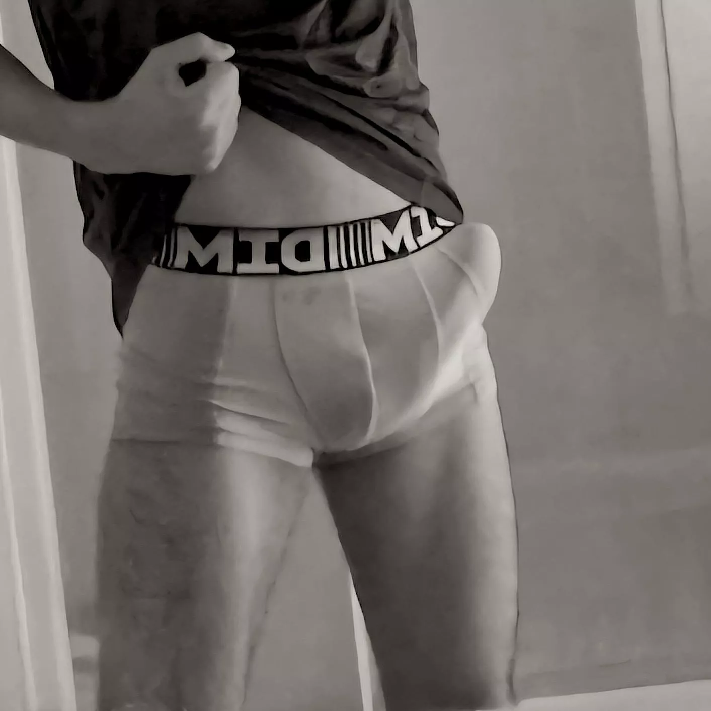 Difficult to hide ! posted by DlngoLex