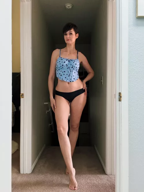 Feeling tall and fabulous  by masha_nova