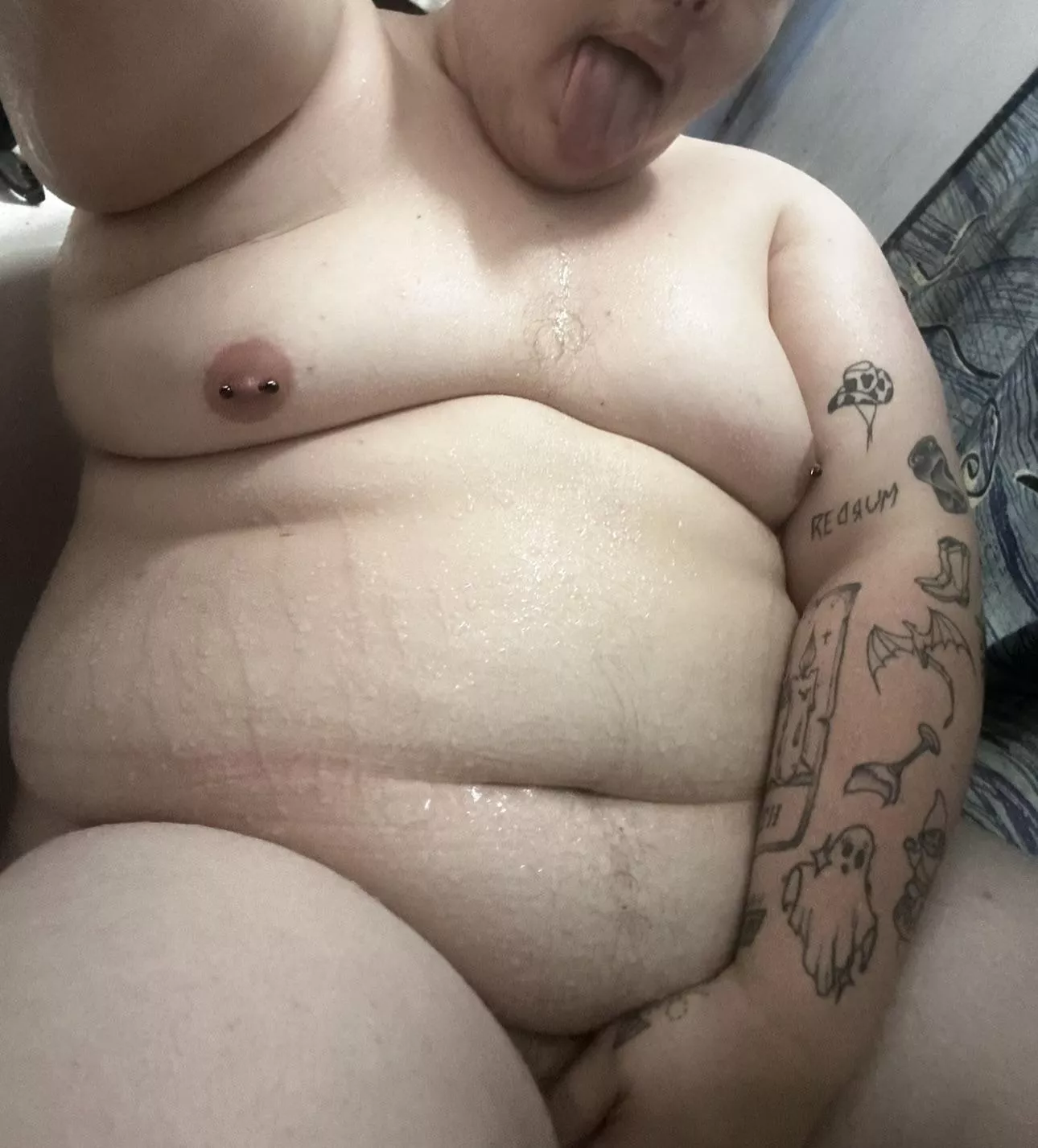 I just need more attention from hot guys… posted by boofie_boi