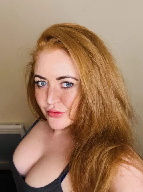 [IRTR] Freckled 28YO and sometimes feel like it's hard to make my hair look good, is that normal? by MundaneDeduction