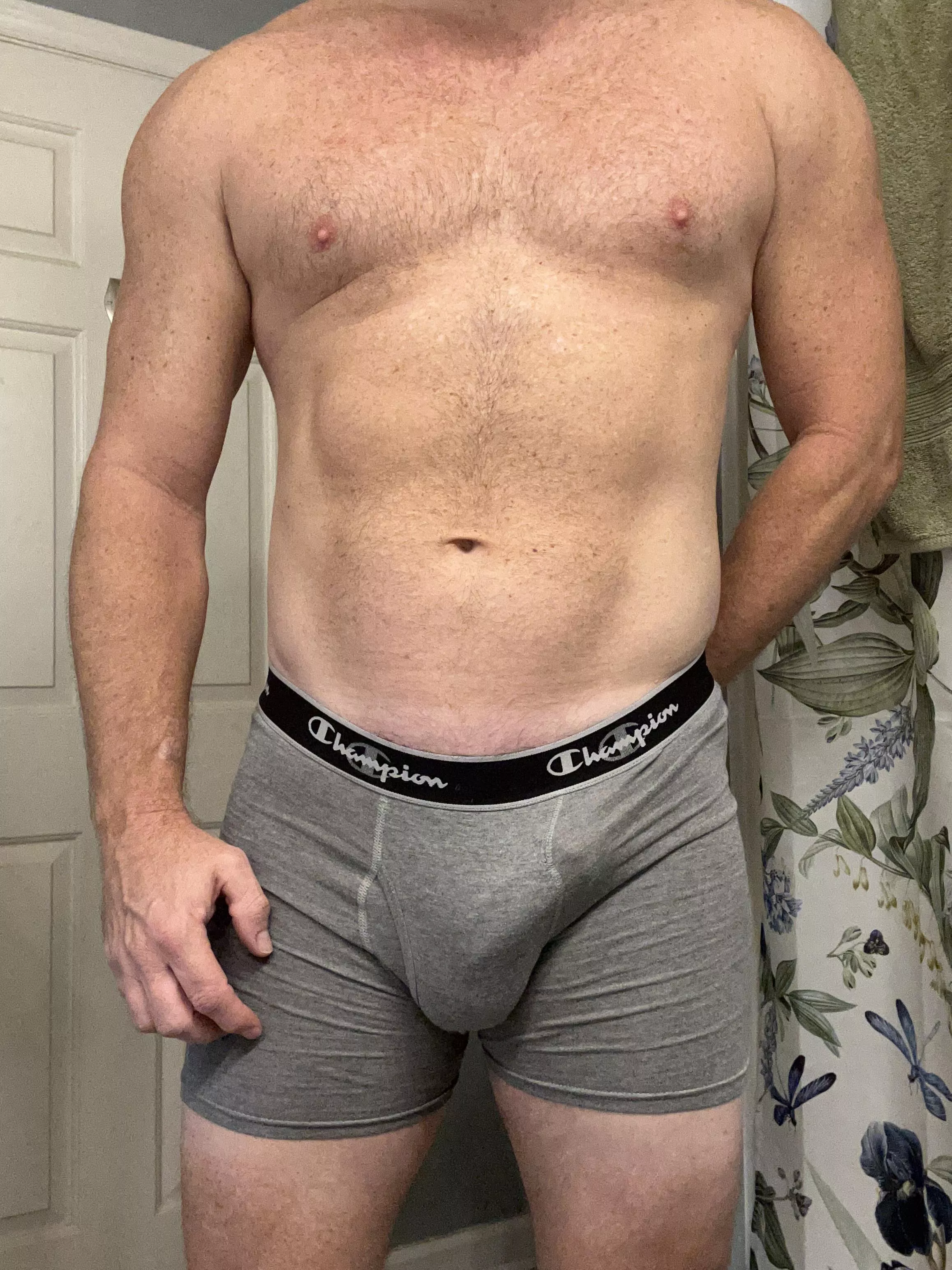 Temptation Tuesday [50] posted by fit_throwaway_3