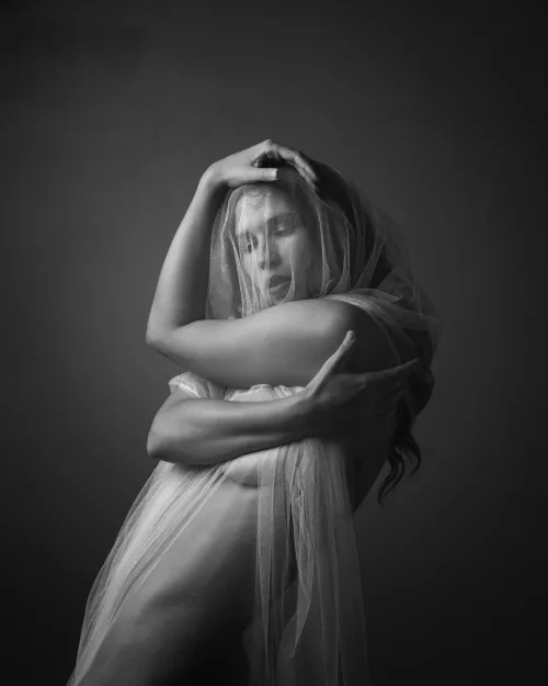 Trapped  by modeladventurer