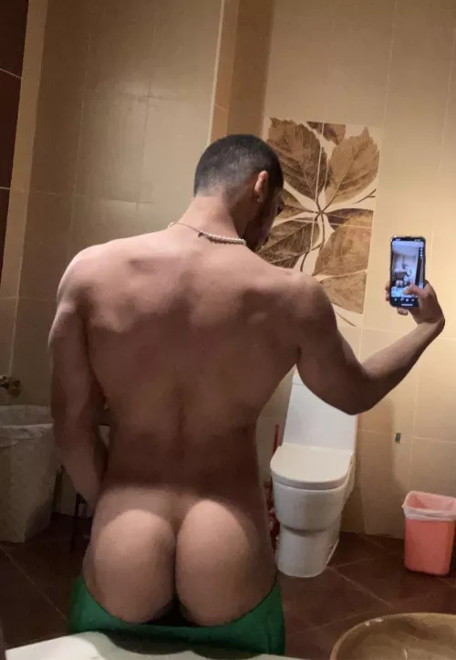 20 bottom SC: Rashidxb7  by Raiirayo95