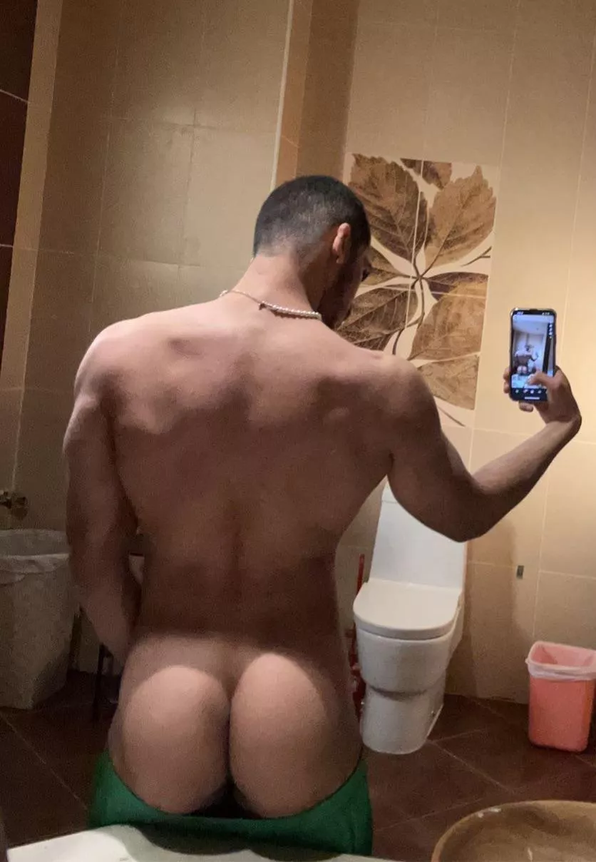 20 bottom SC: Rashidxb7  posted by Raiirayo95