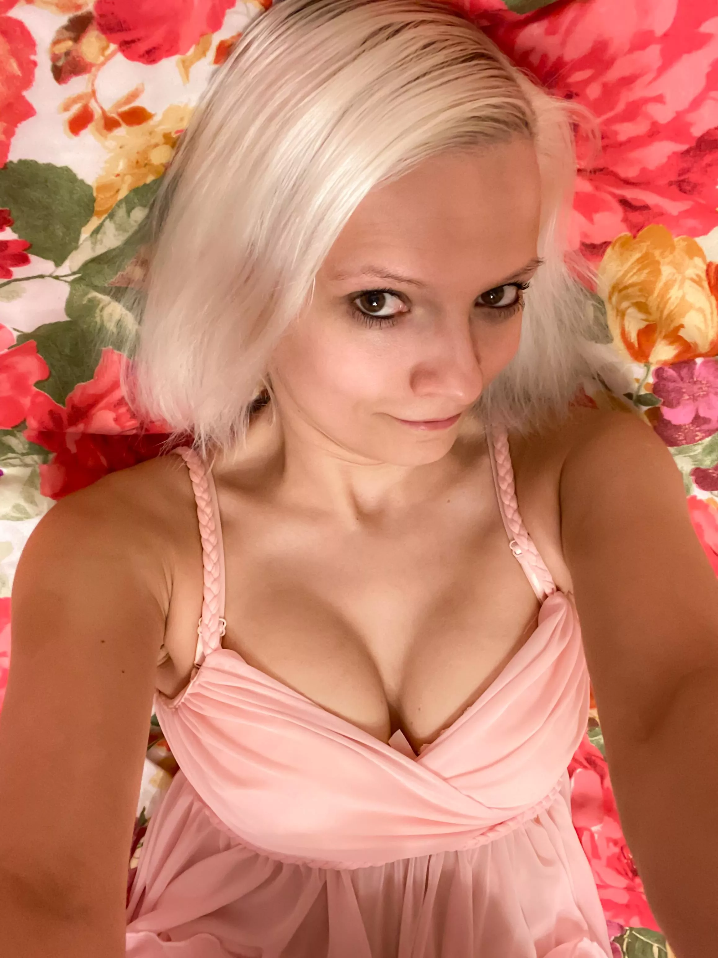 A little moment to relax... Hope you have a wonderful day. posted by bubethebest