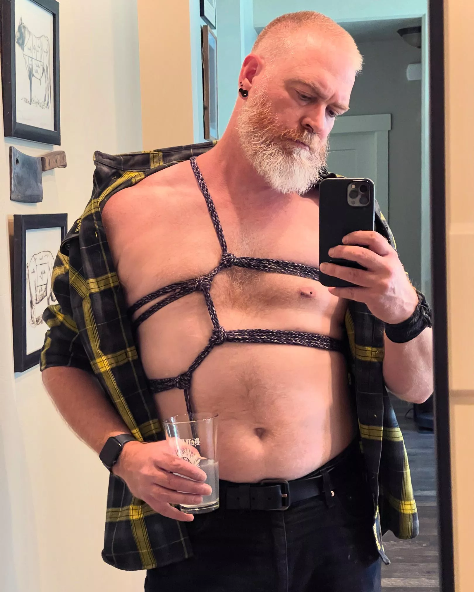 Feeling uninspired but at least i got some rope in my hands posted by cpschel