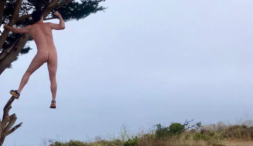 Hanging around  by ArtPlusSex