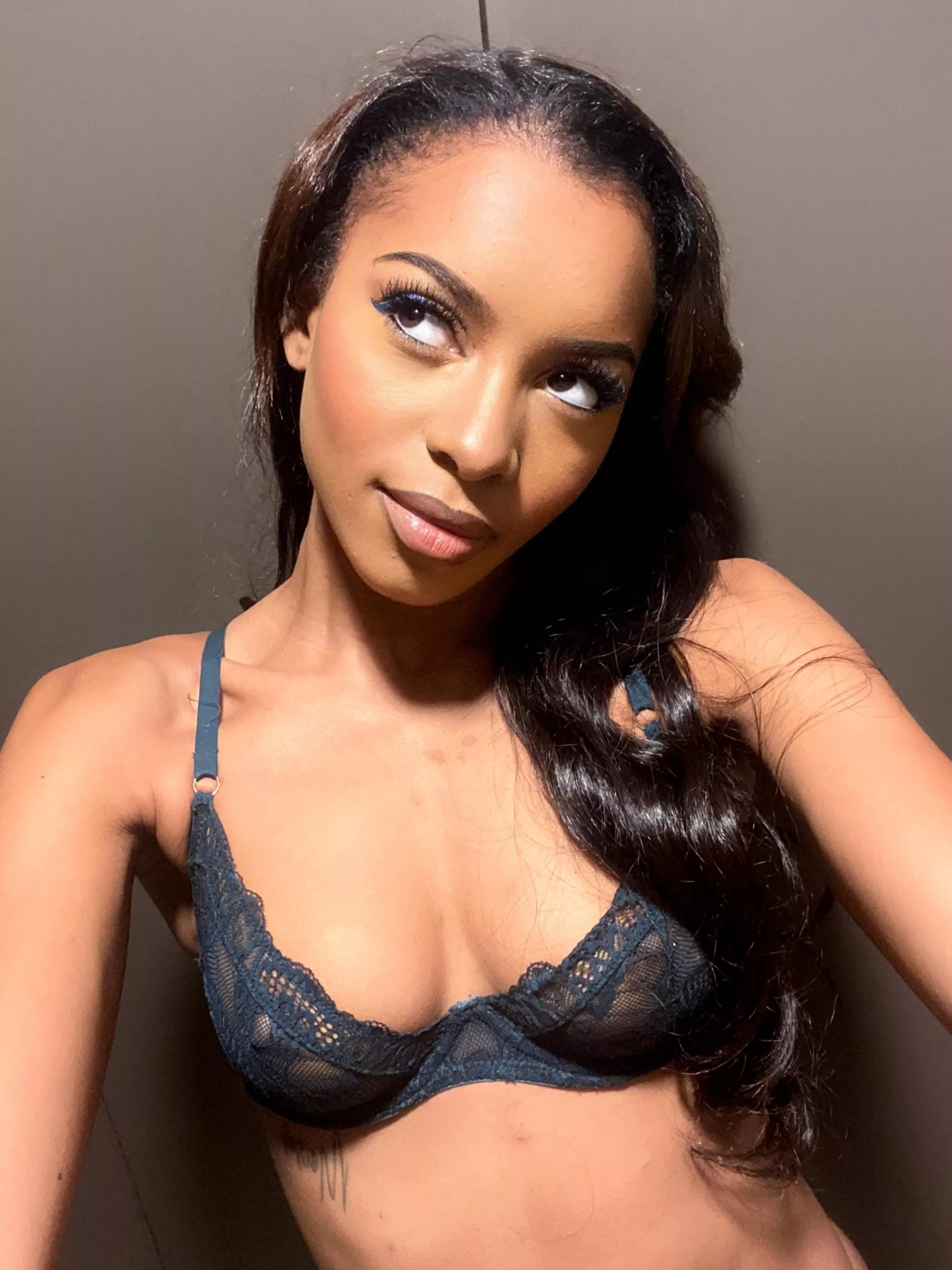 Hard cock on my mind  posted by LatLinababy