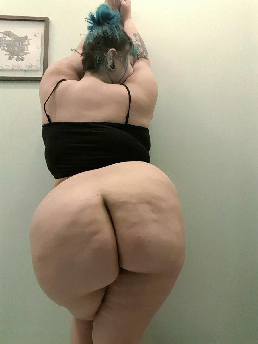I want to be your bbw fantasy  posted by msqueenbigbooty