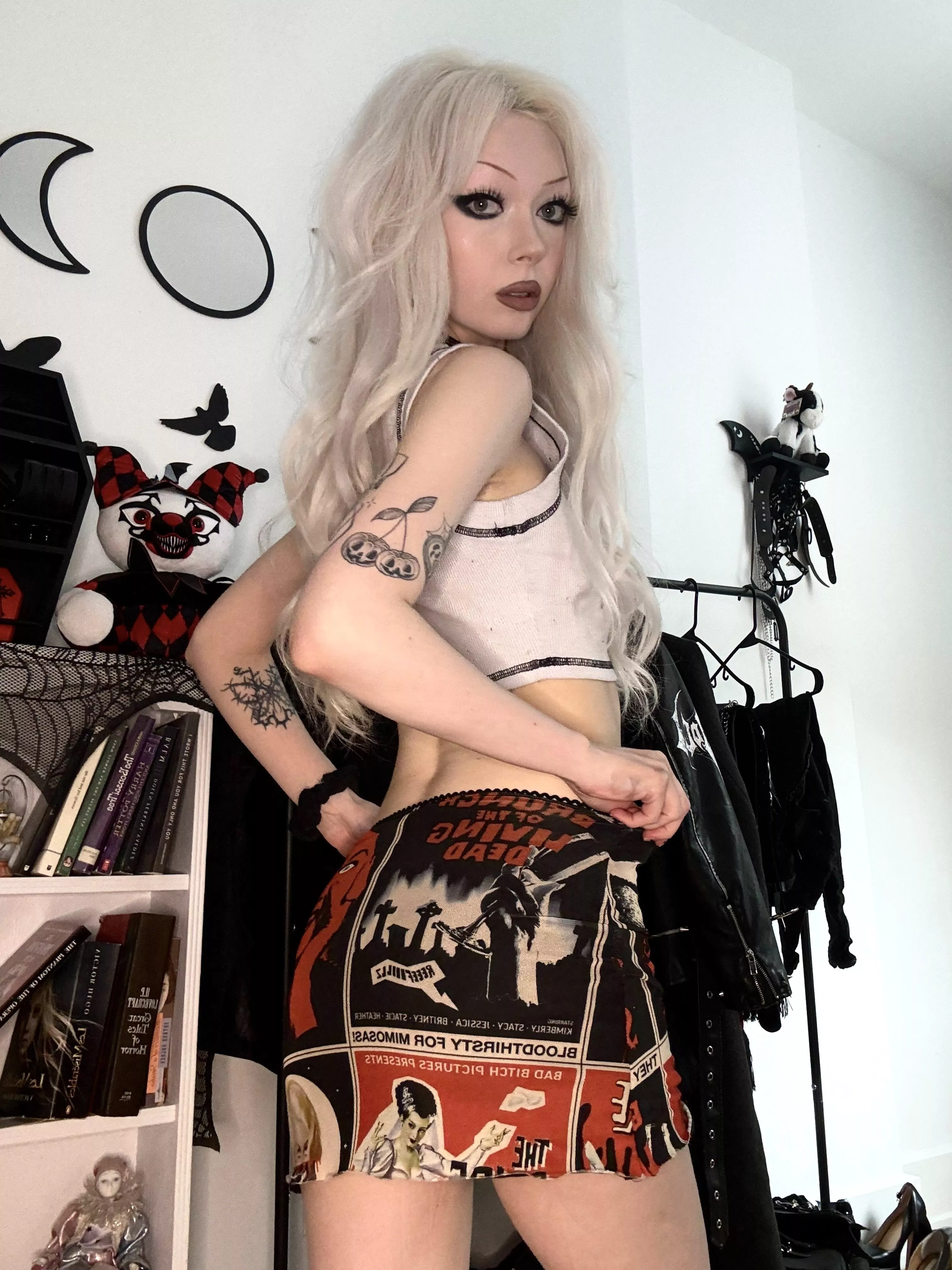 maybe my skirt should be shorter  posted by lucy_fairy__