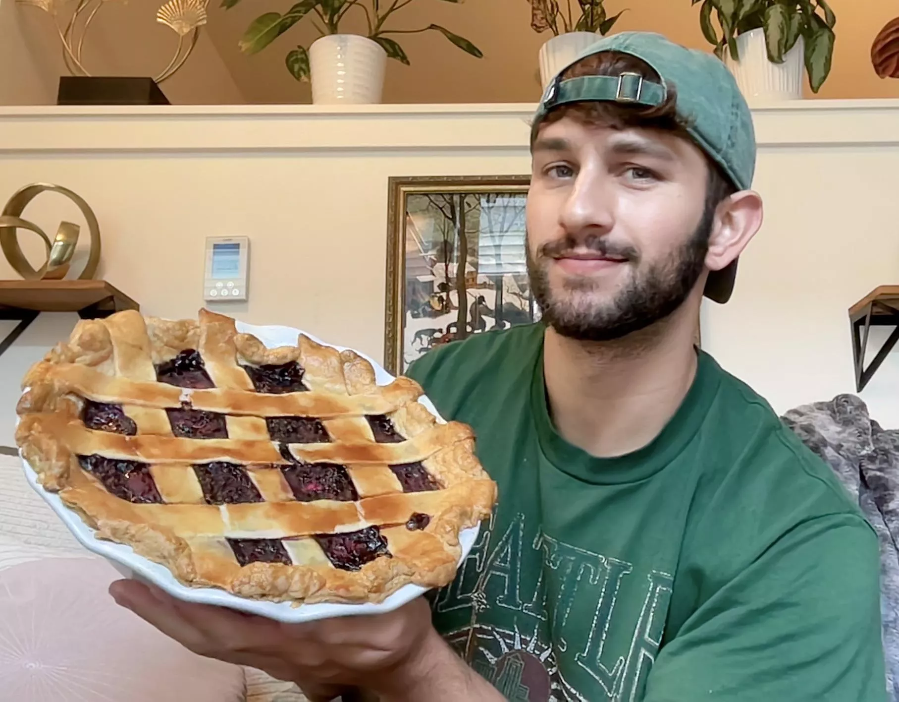 My friend was feeling depressed so I made him a pie to cheer him up! 🥧 posted by leolyons_94