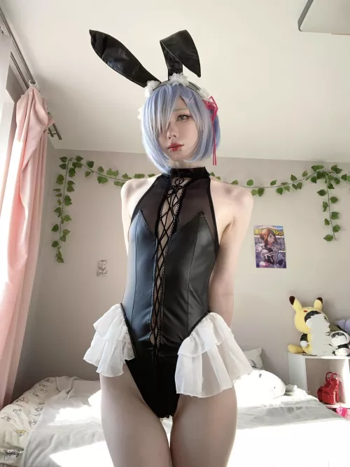 Rem cosplay (anime Re Zero) by PieWaifu
