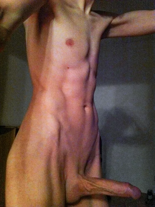 [19] I want to be exposed to the world. big, but not big enough by QuiteCyril