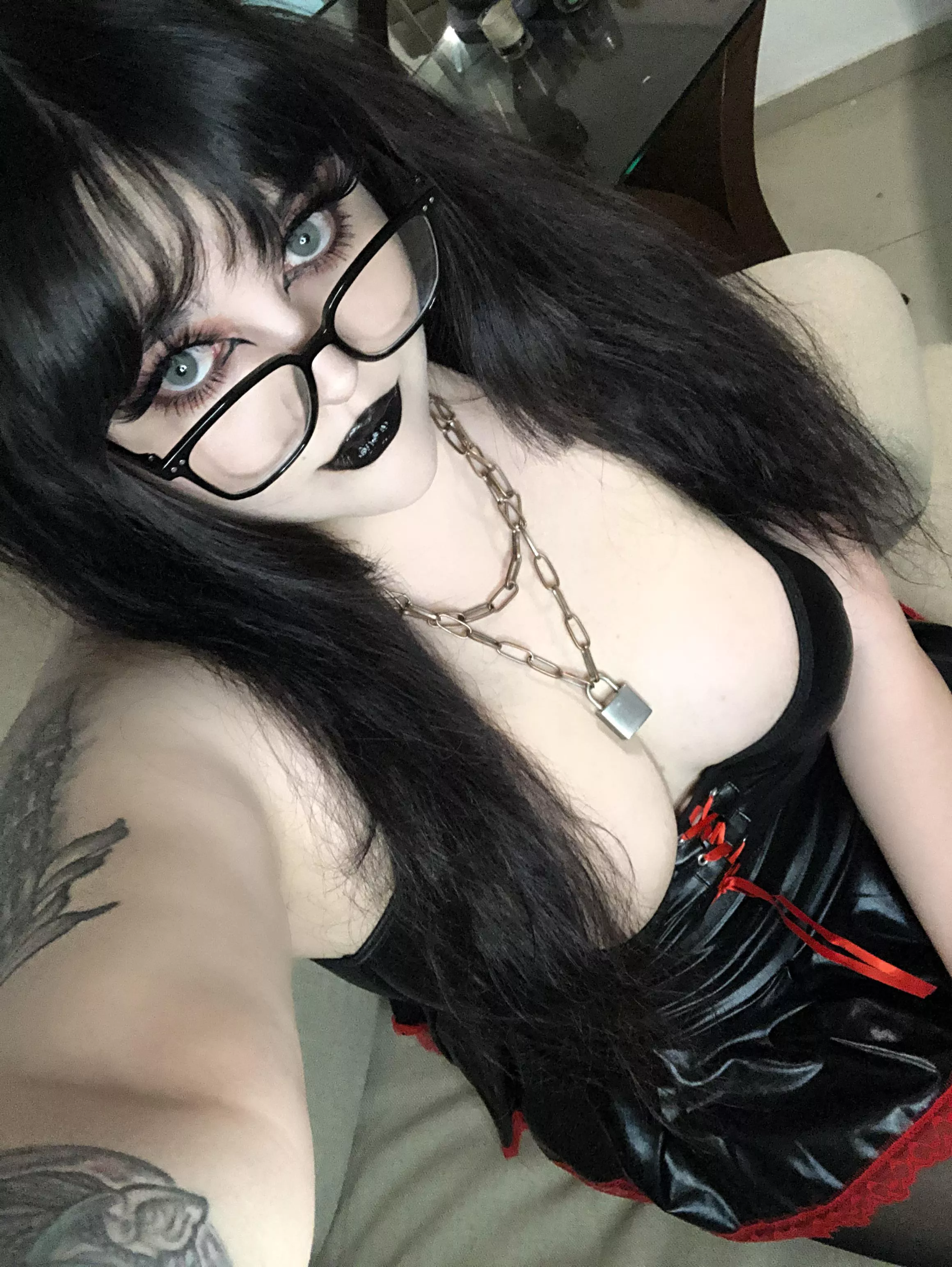 Black leather and pale skin 🖤 posted by Individual_Air_7064