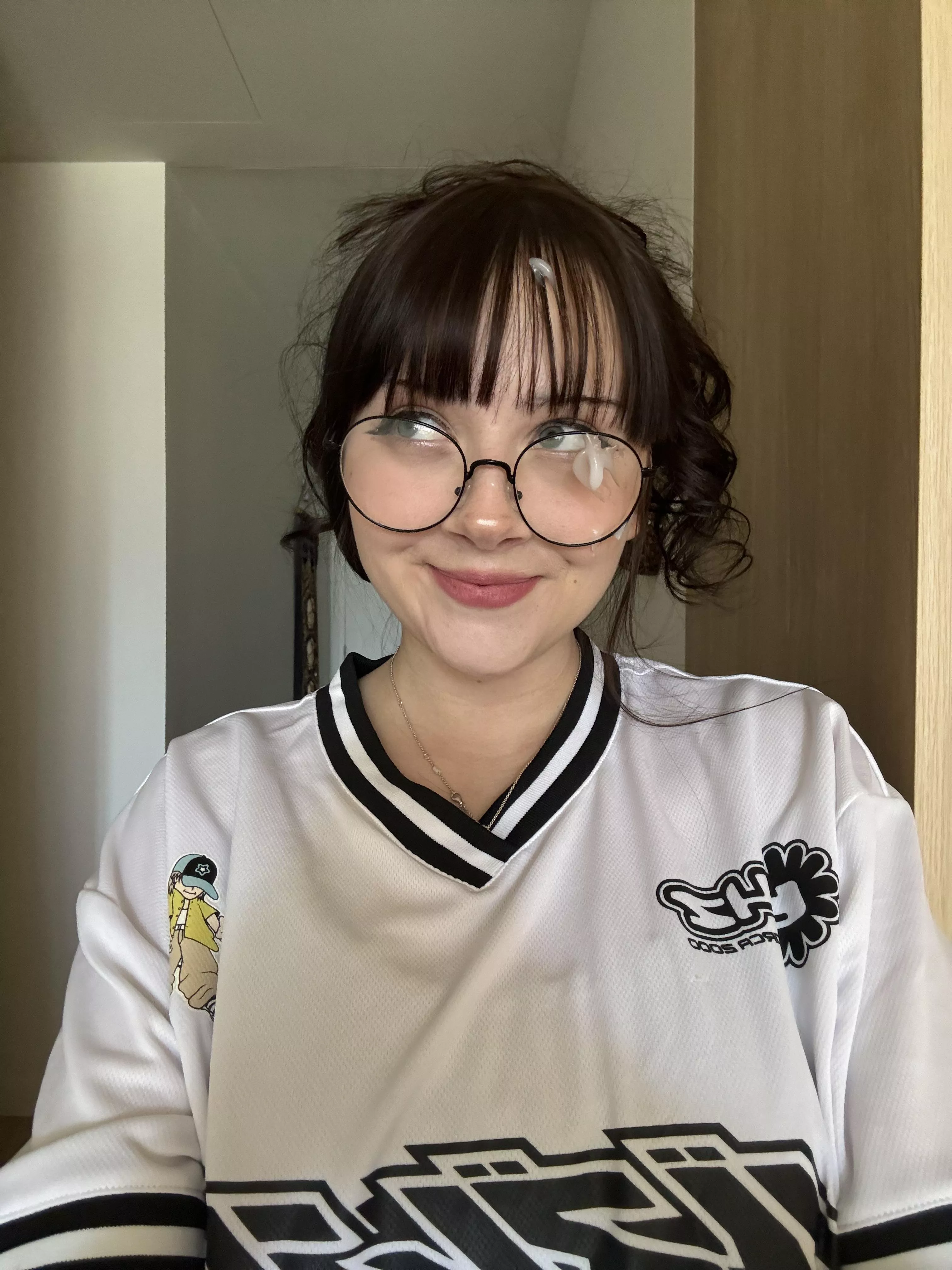 Half Asian girl here! I was served cum for breakfast! 🍽️🥢 posted by lilli_chan