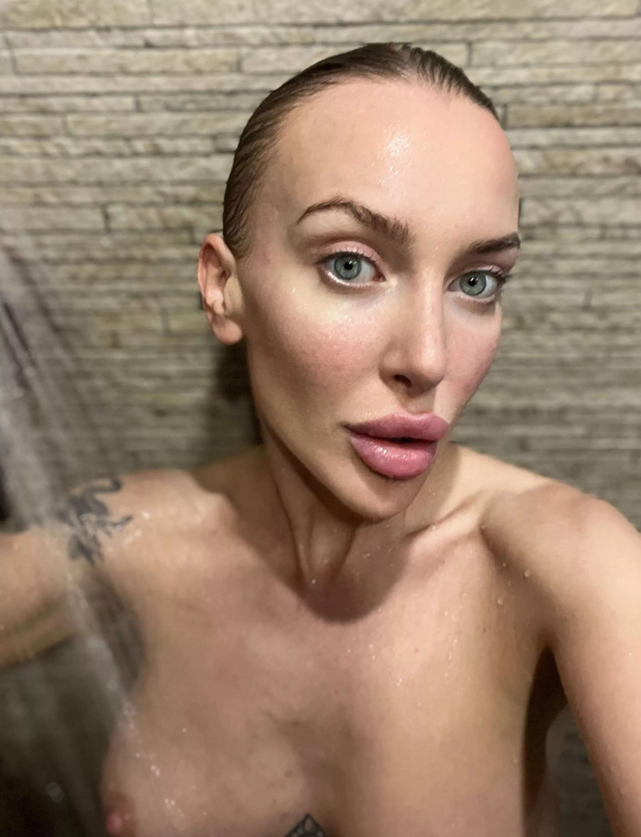 I'm feeling especially dirty tonight. posted by BabySweetestt