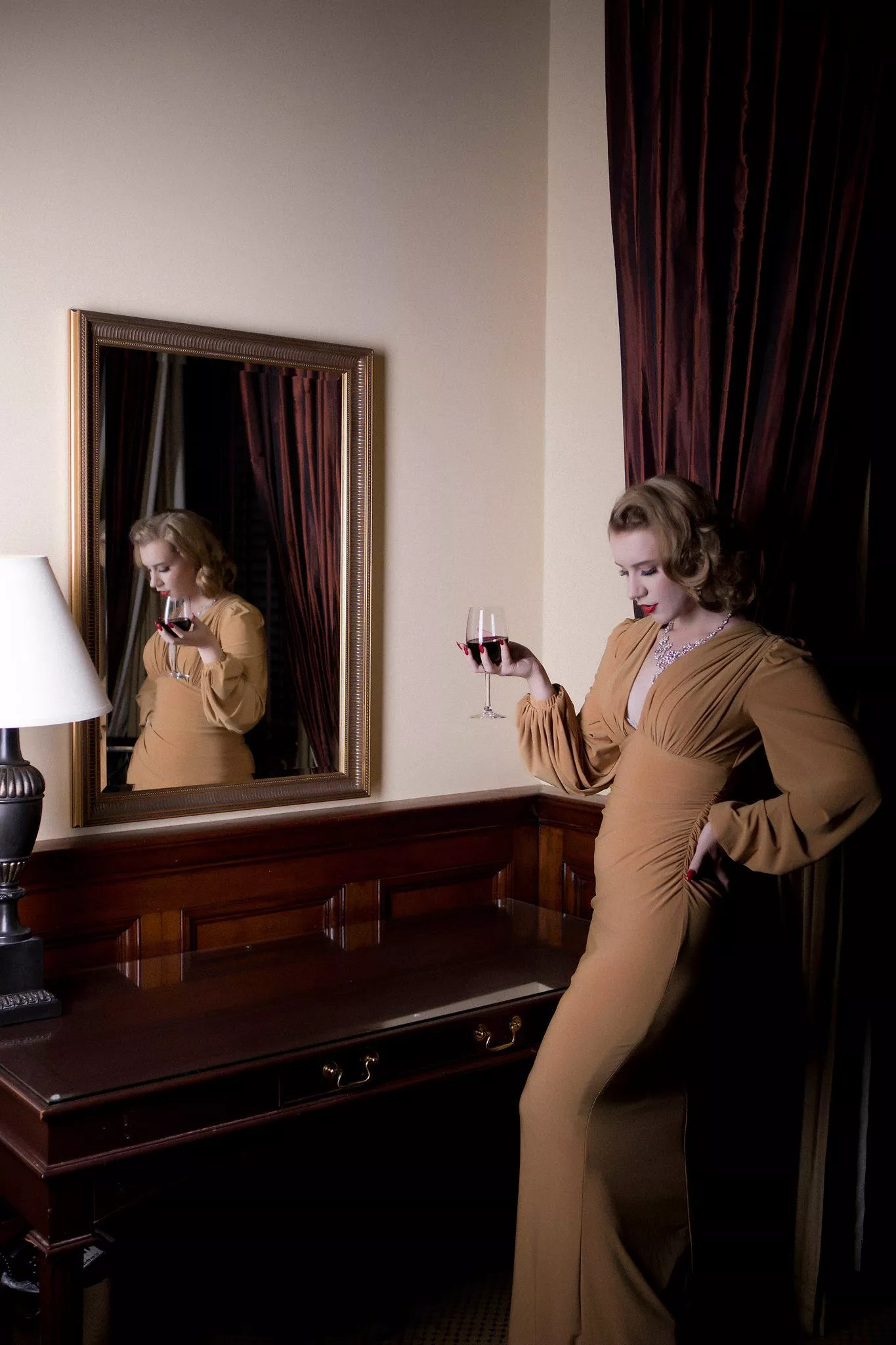 I'm waiting for you 💋 posted by DonnaMaeTrichs