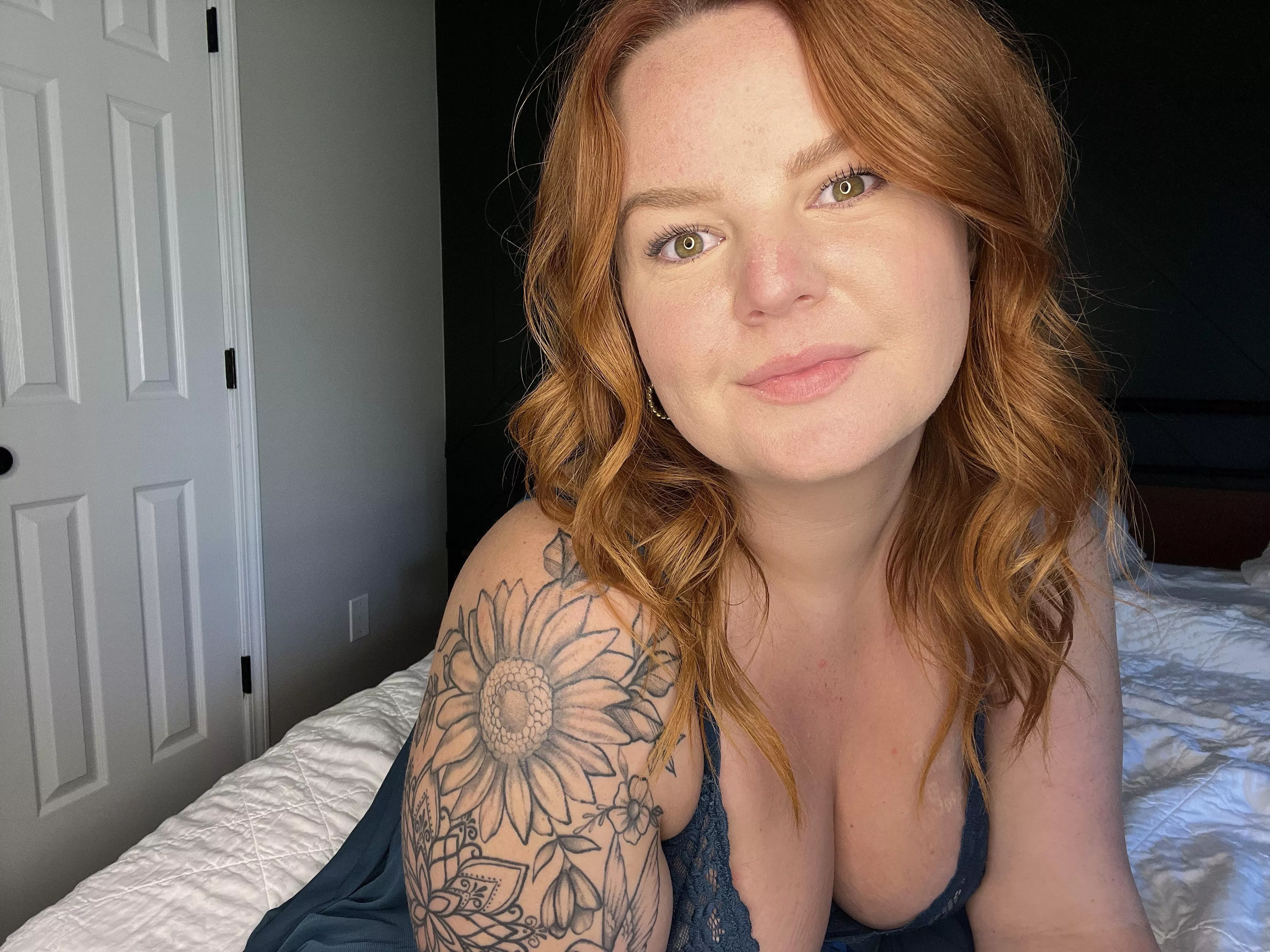 [IRTR] That post sex glow posted by Whitleebby