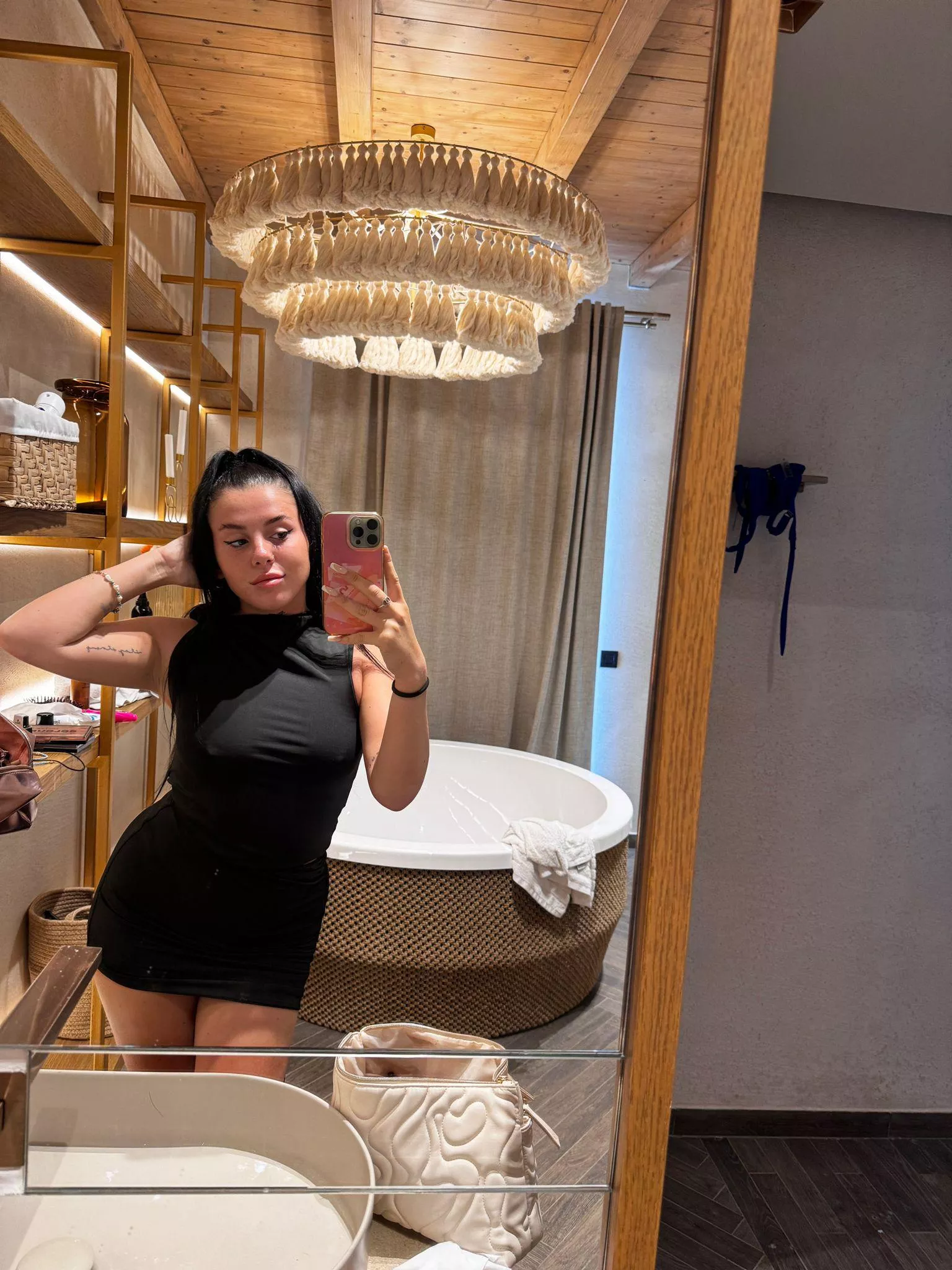 Keeping it classy >.< posted by currycharms