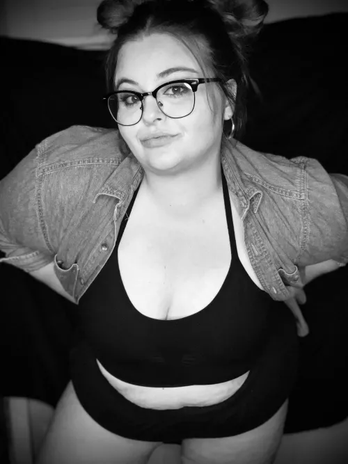 Librarian vibes by peachqueen4293