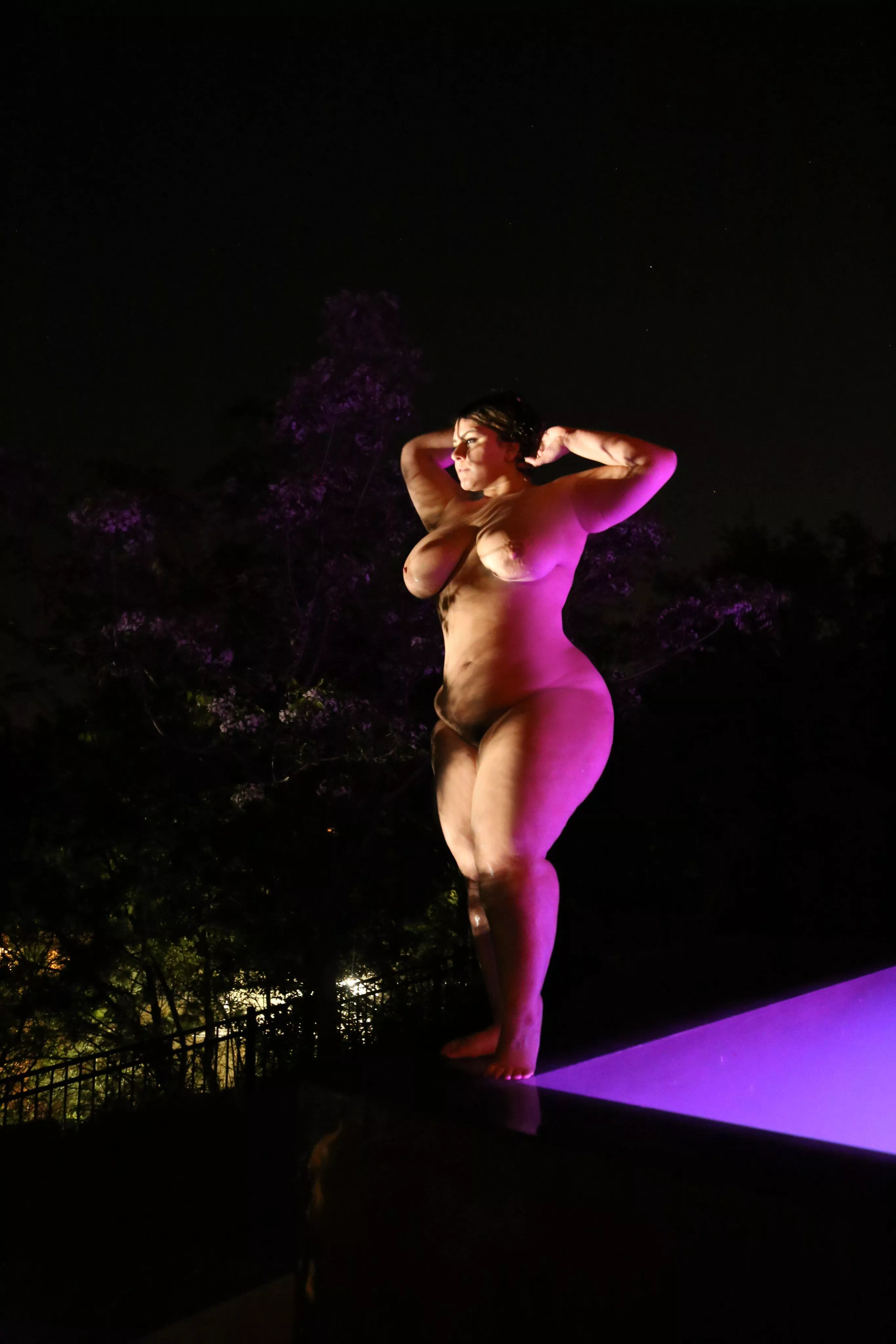 London Andrews  posted by evenflow_2991