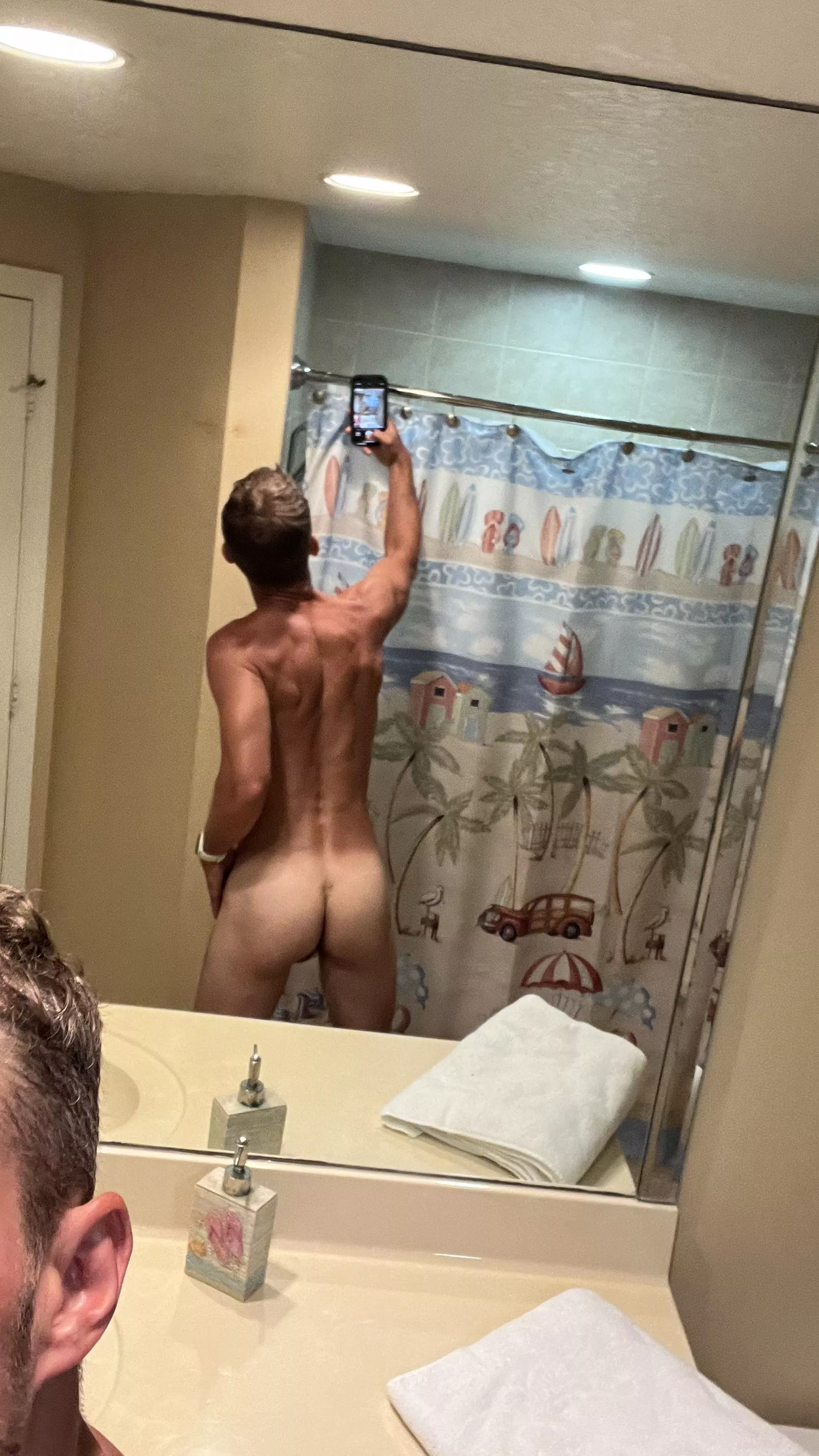 Pale man ass (33) posted by Funfit1991