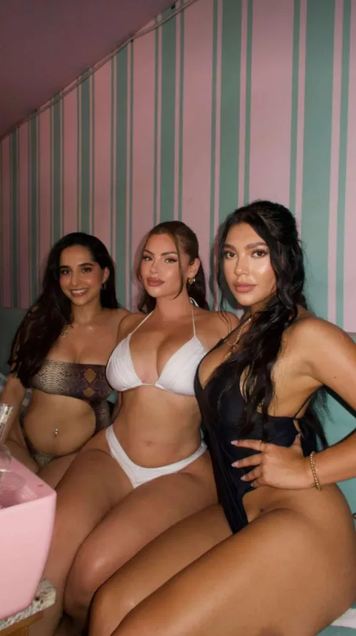 Pick one for the night [3] by Luc1d84