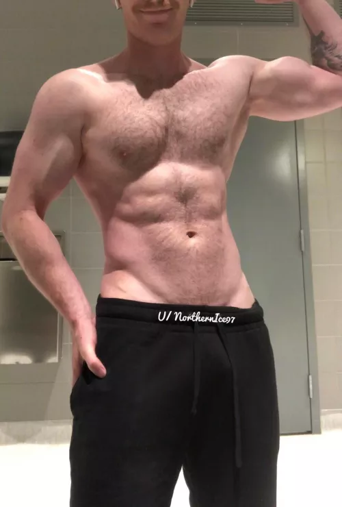 Ready for a workout 😏 by NorthernIce97