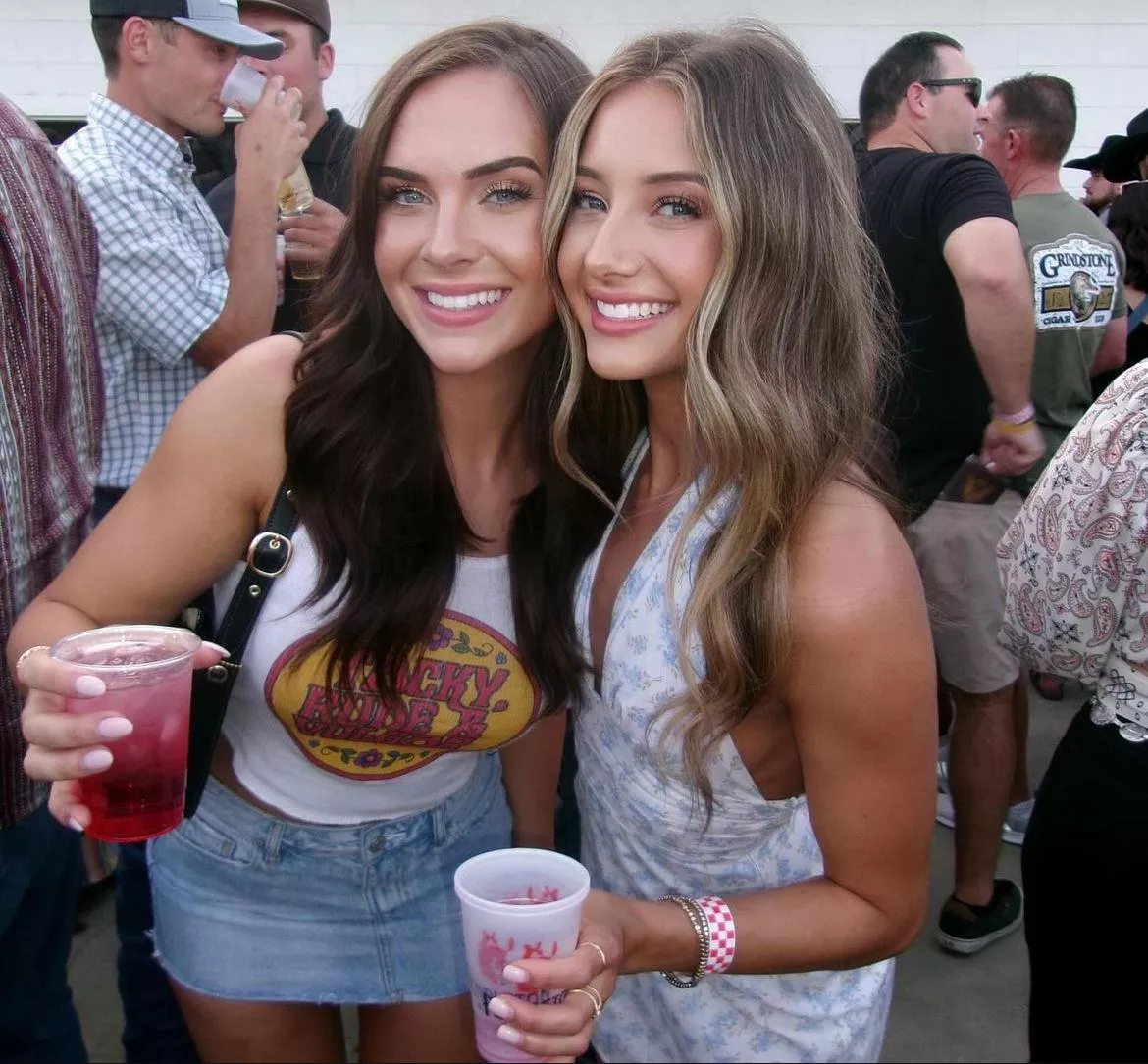 Smiles[2] posted by Mysterious-Green-538