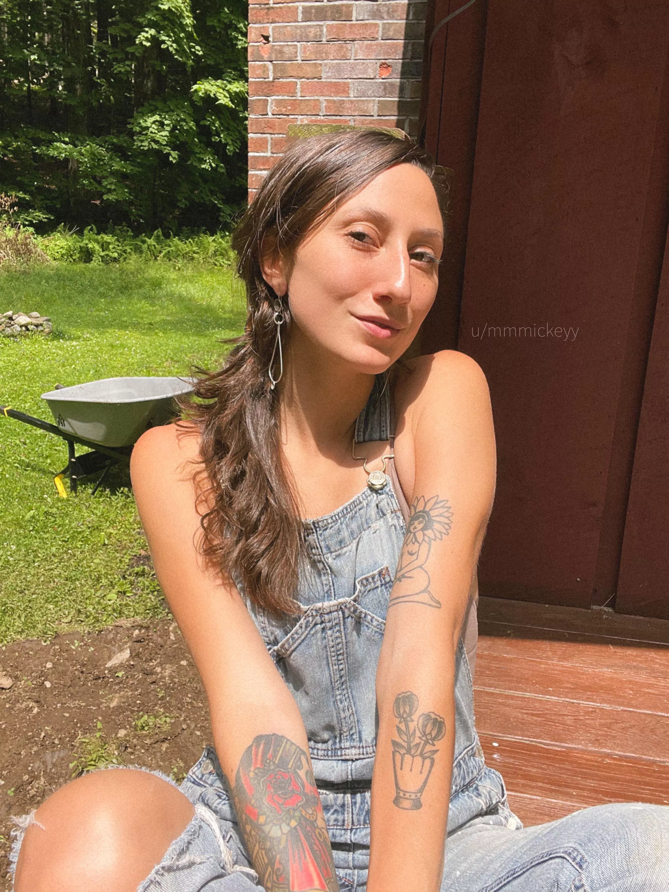 tell me my overalls are so sweet posted by mmmickeyy