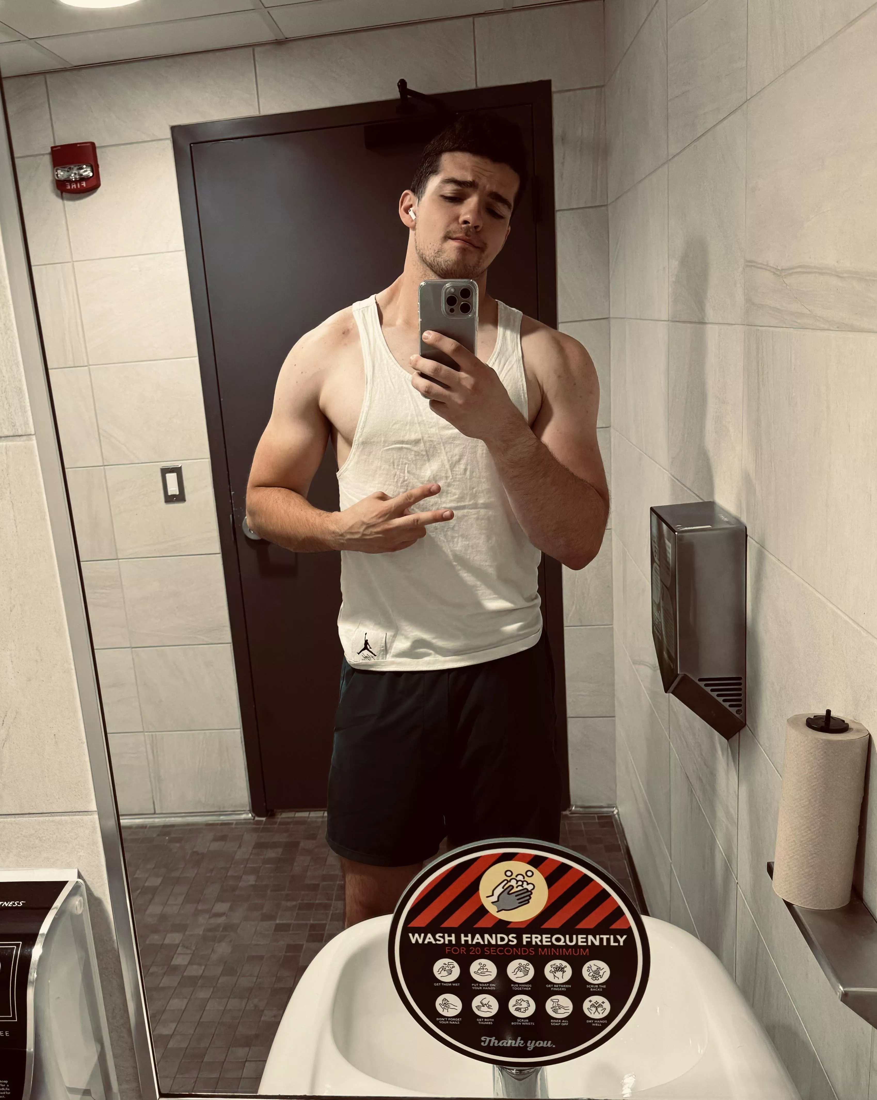 Tell me your perfect first date posted by Meta-Galaxia