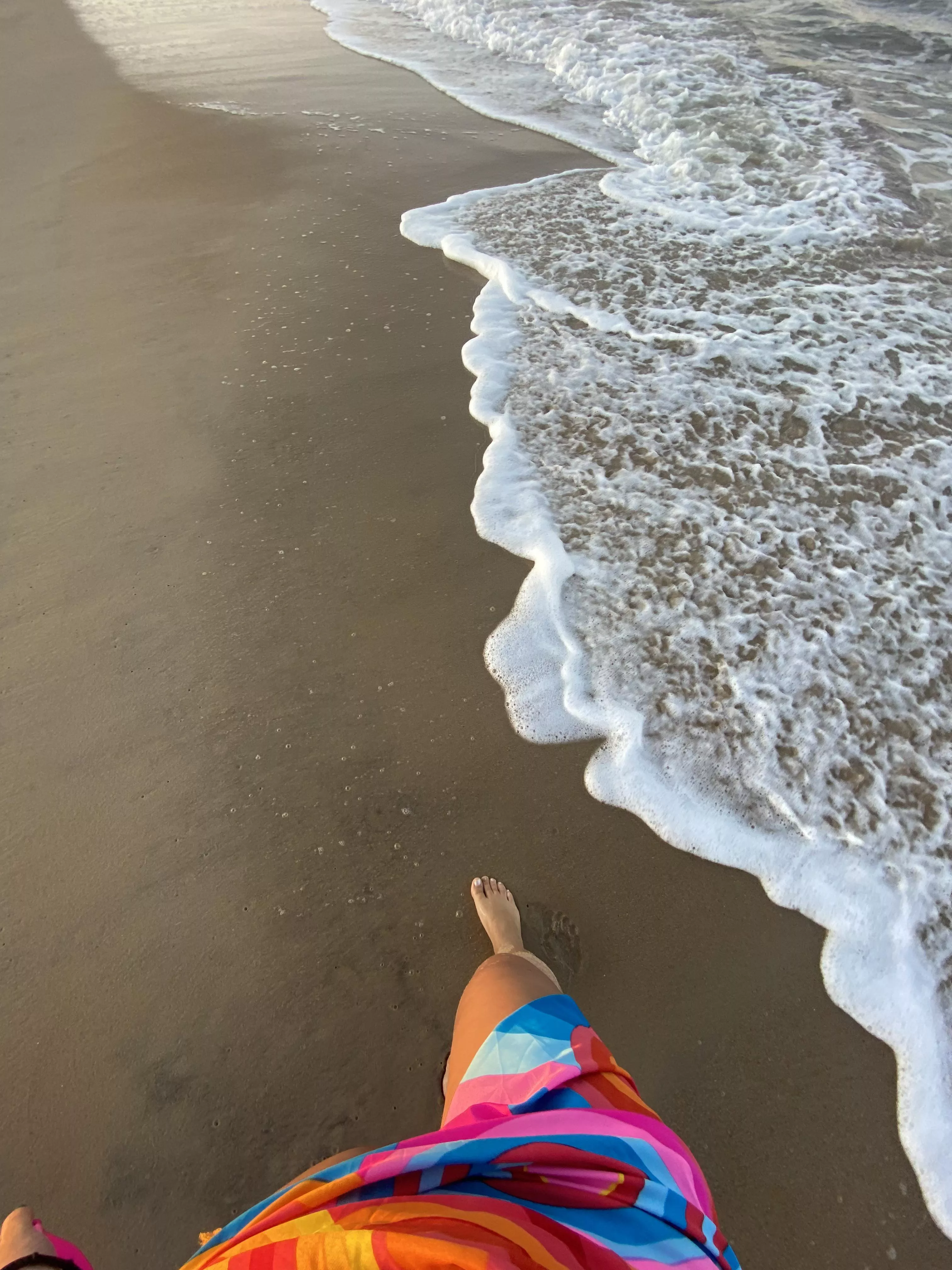 The ocean gives so much peace! posted by Yiyo-64