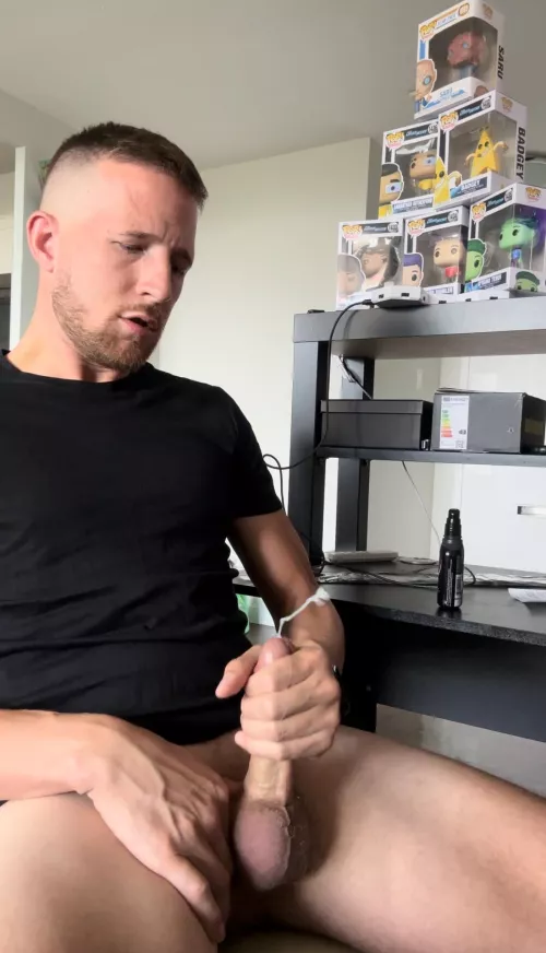 Another irresistible urge to paint the floor.  Someone needs to help me clean this up. Stat…  by Teddiboi83