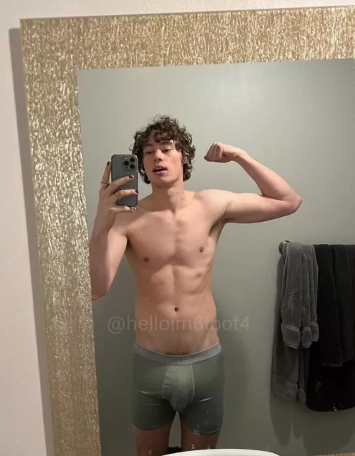 Barely holding on by xldoublesausage