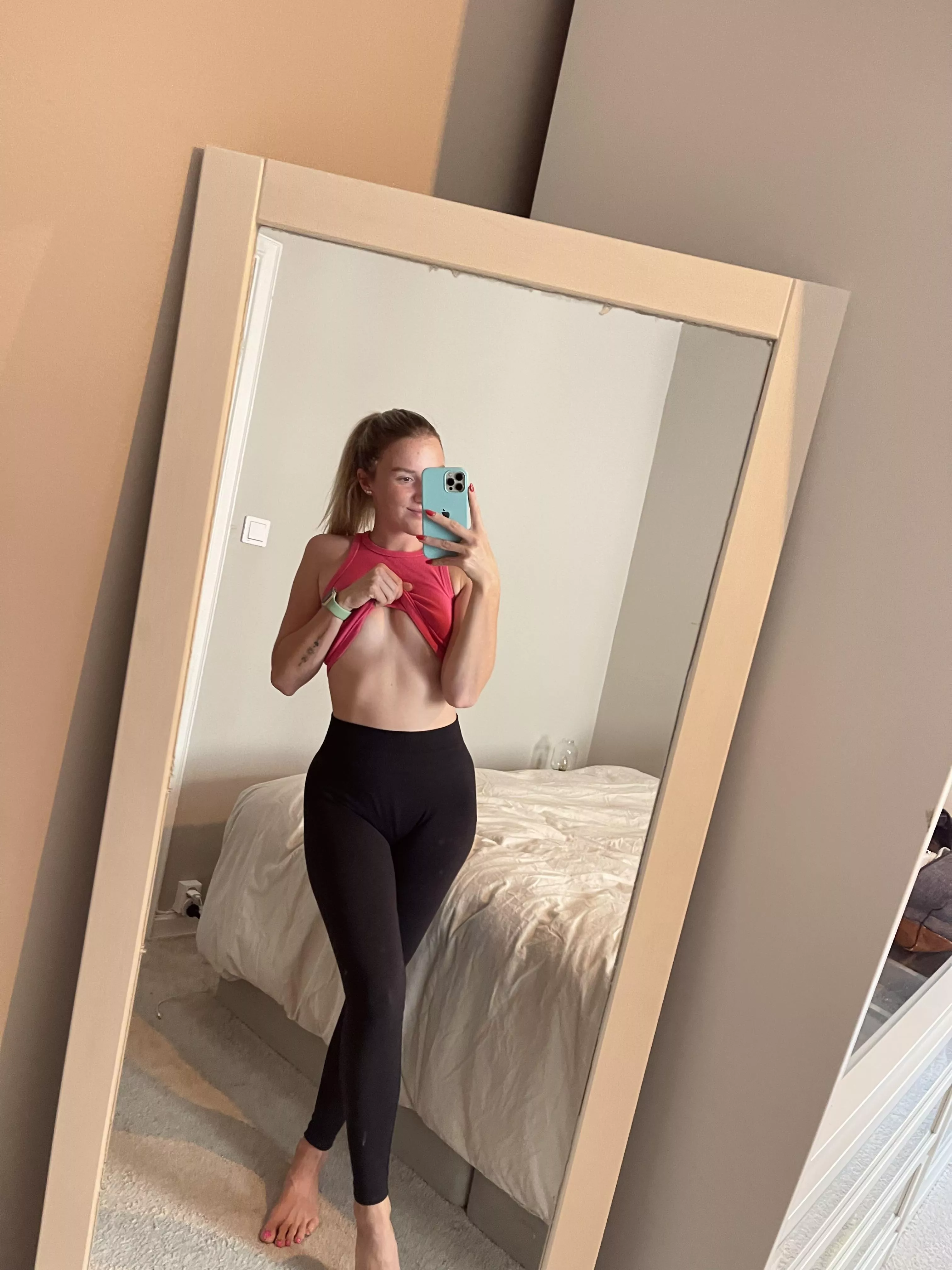 Did i make you stop and stare posted by mspeachysophie