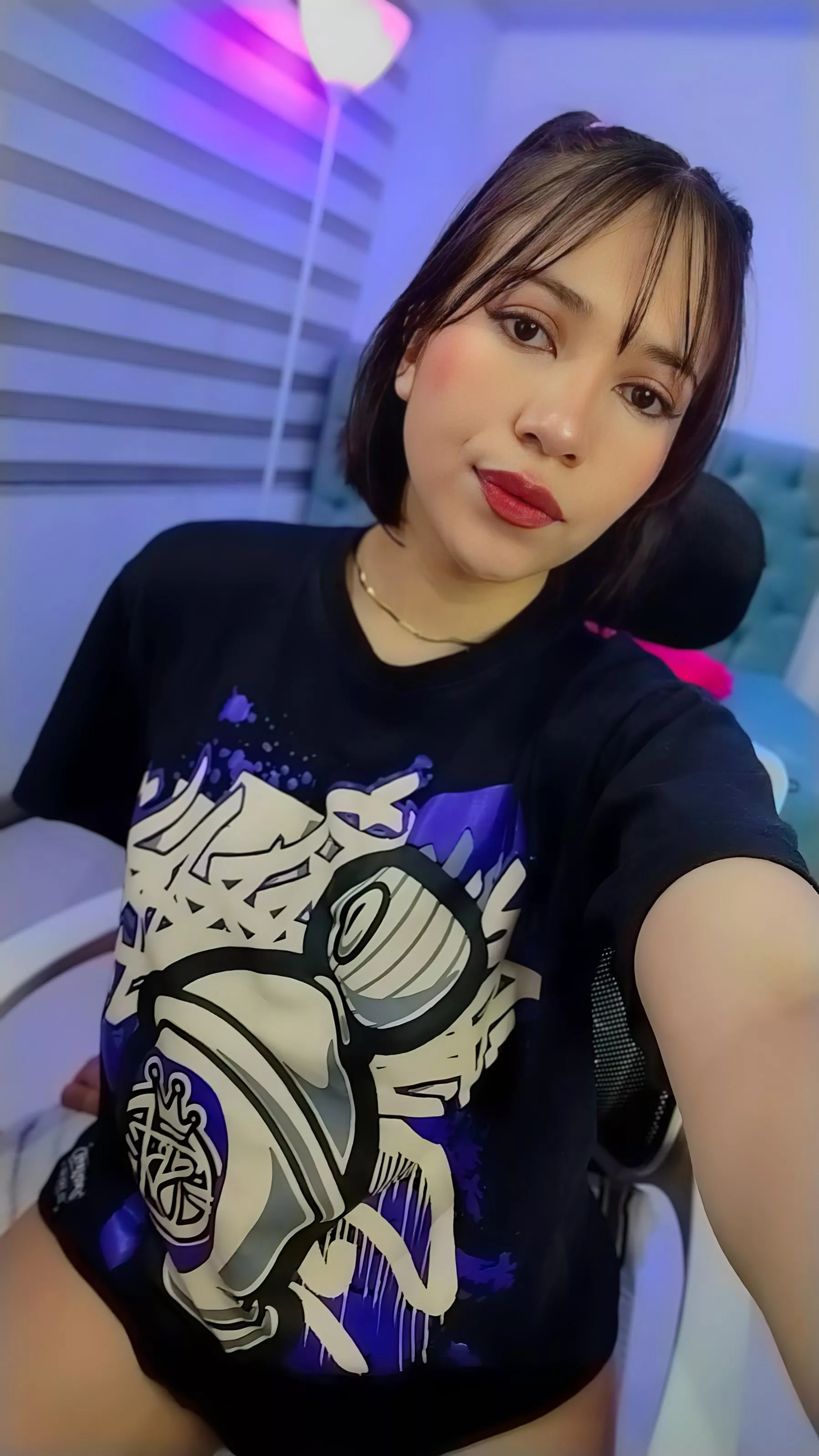 [lina_bedoya] My fingers help me to orgasm! posted by Lina_bedoya