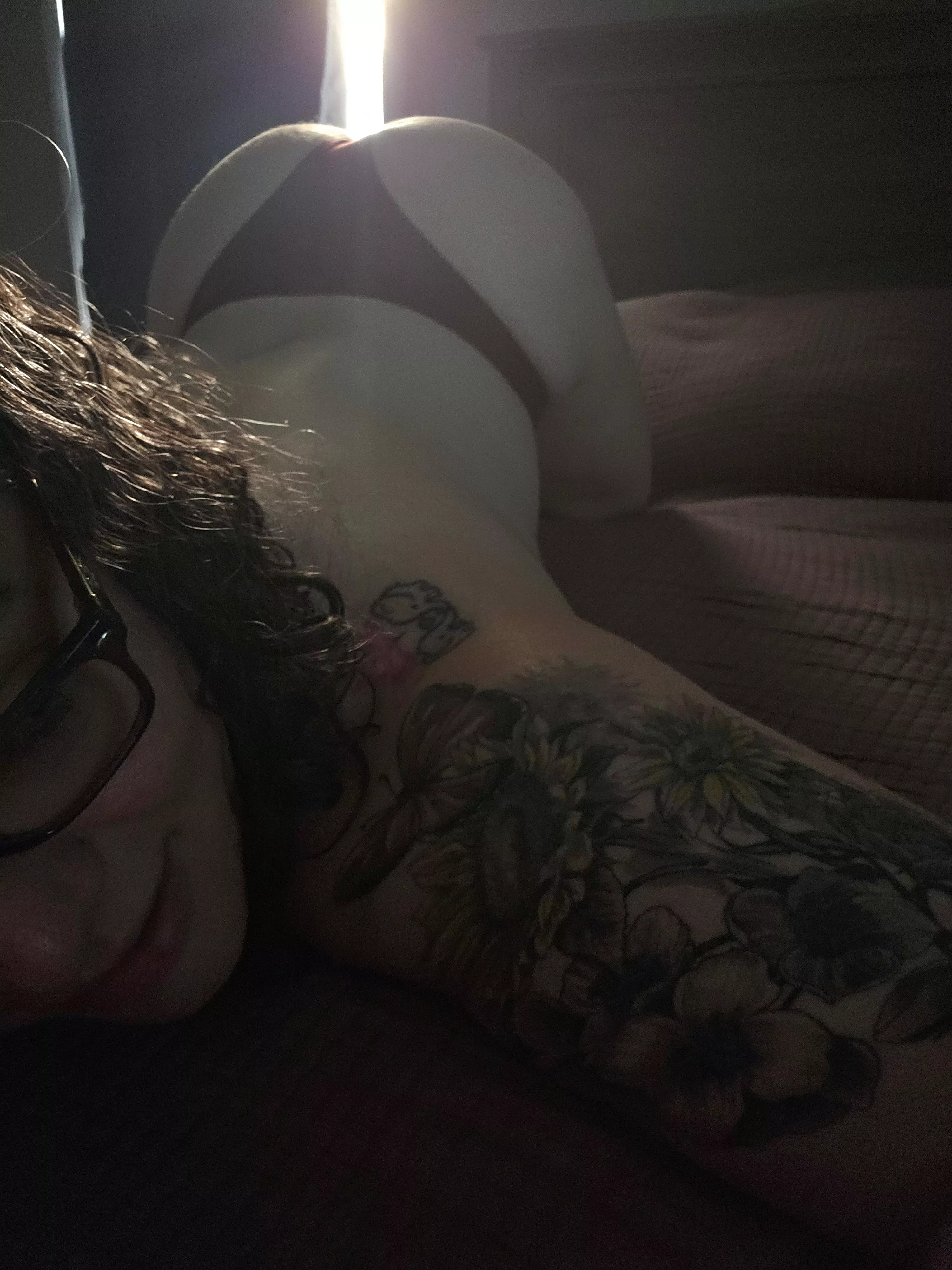 My super power is I can make the sun rise from my ass 🍑😏✨️ posted by brightstar8301