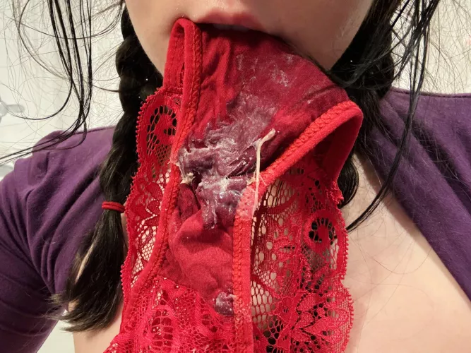 who would suck these clean for me by artsyelly