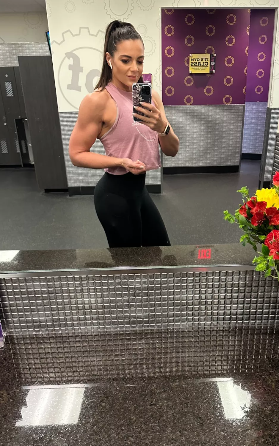 workout of the day, complete! posted by Katglamgainz