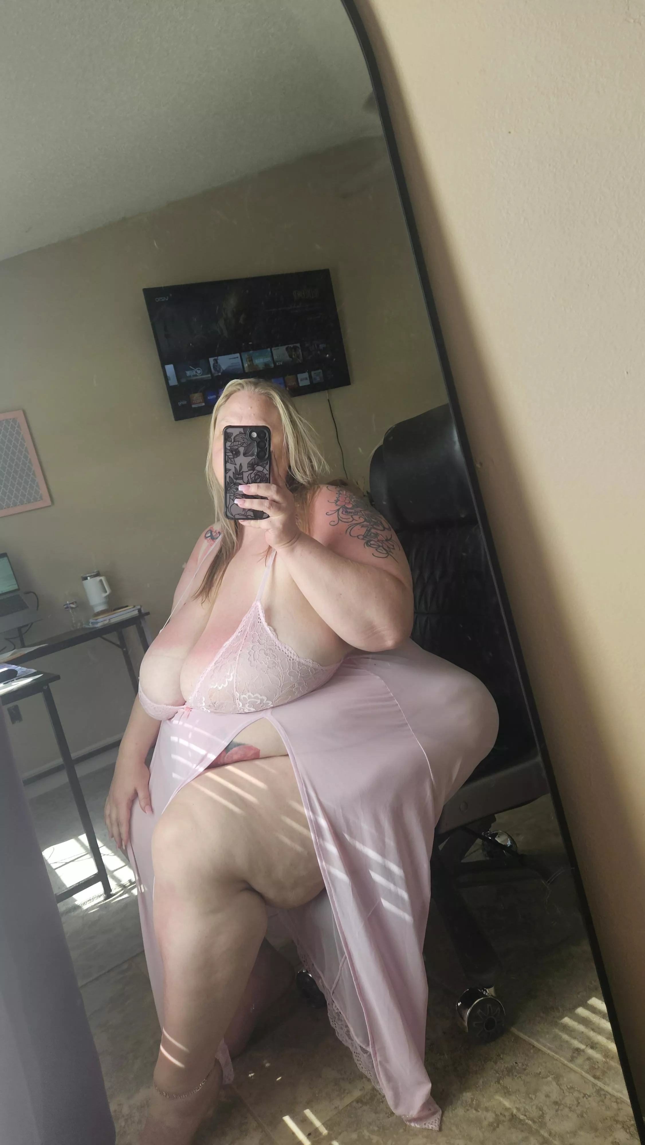 Can I sit on your lap posted by haileyxxxfun