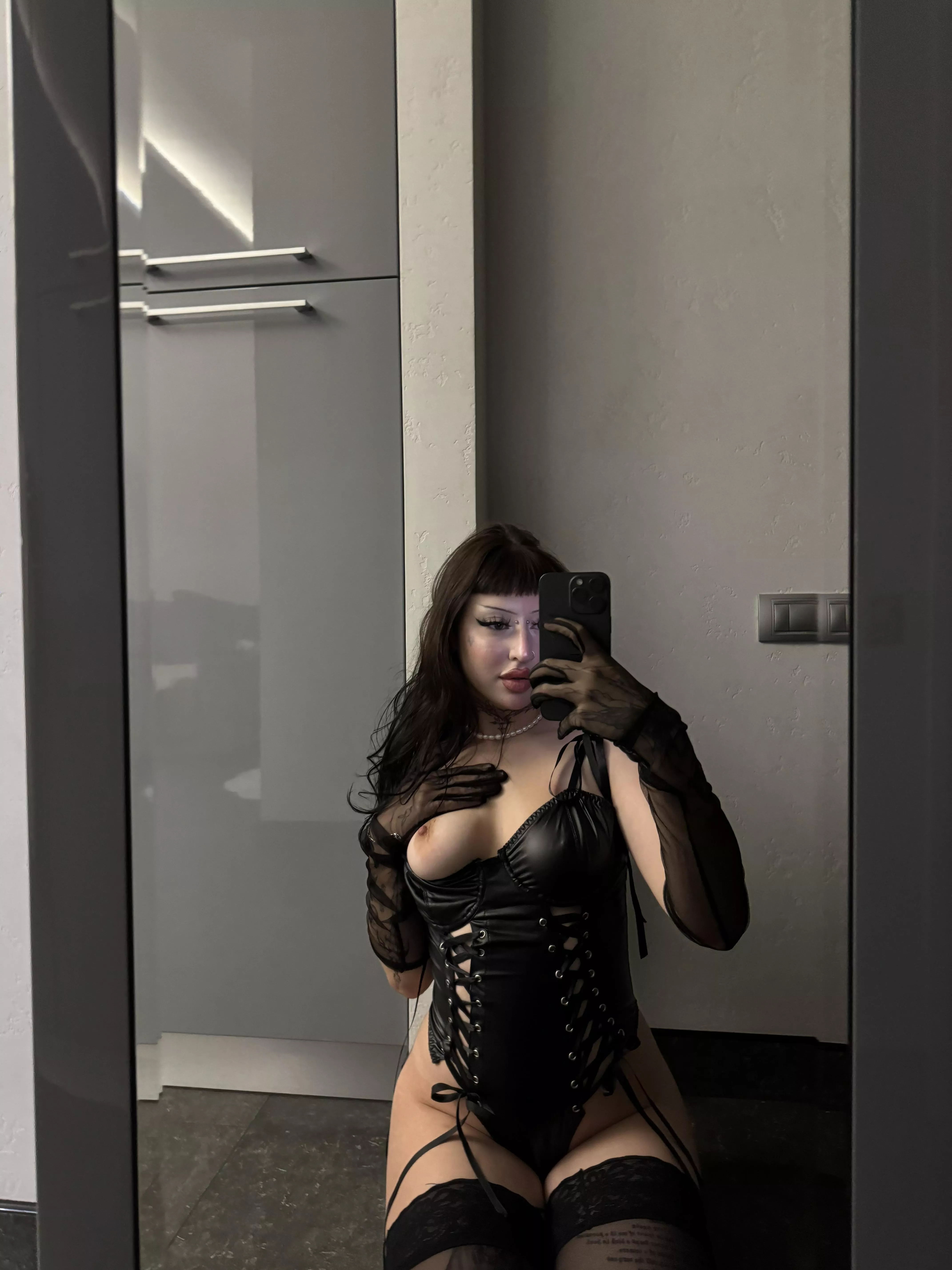 I don't want to be impudent, so for now only 1 tit or would you like me to do the opposite? posted by amexsia