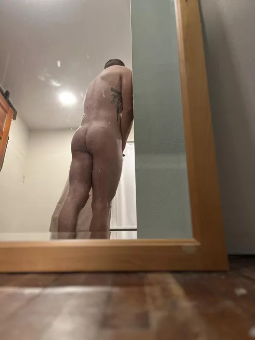 Always a dirty mirror in the way of my tight ass.. by DicHoliday