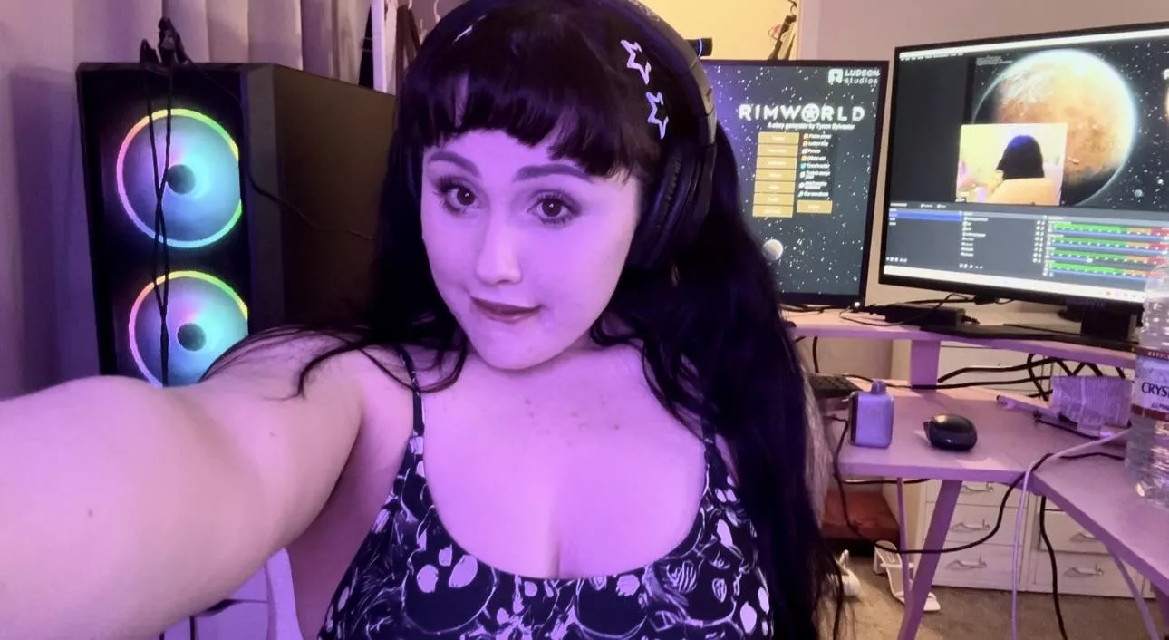Can I bounce on ur cock while I play rimworld <3 posted by babybonez_