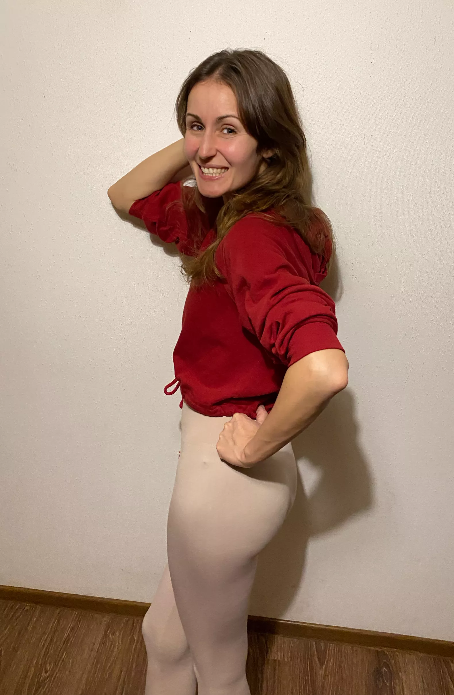 Come on, you'll catch up with me today and watch me piss. Free access in the comments. posted by Viki_soul