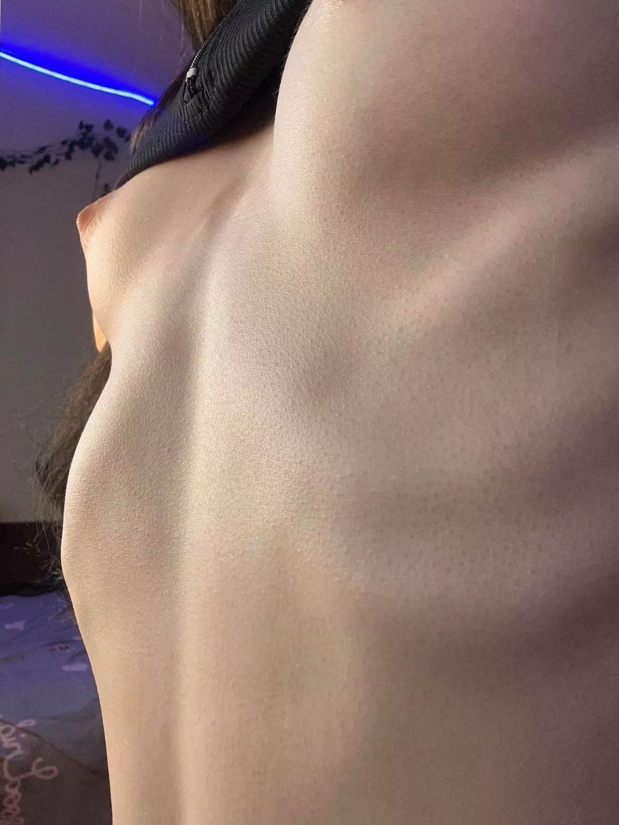 My petite body and my little tits are my bestfriends posted by miss_Isla18