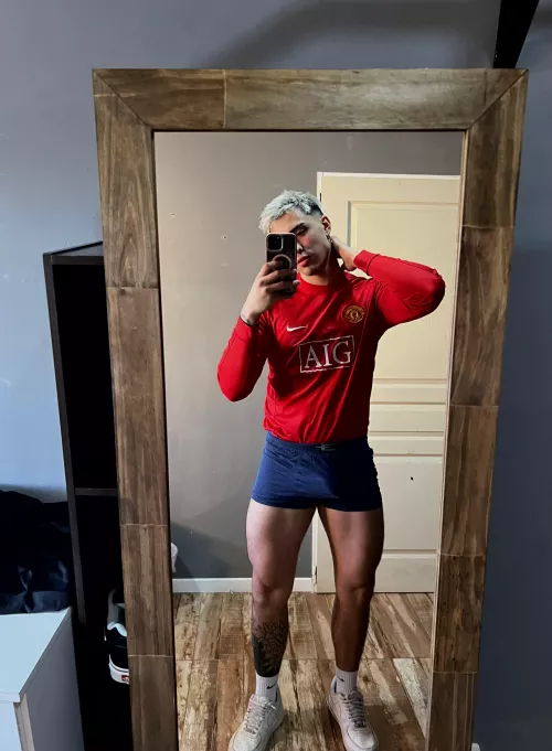 Sneak peek of my package in this sexy boxer brief? by ZaynReedx