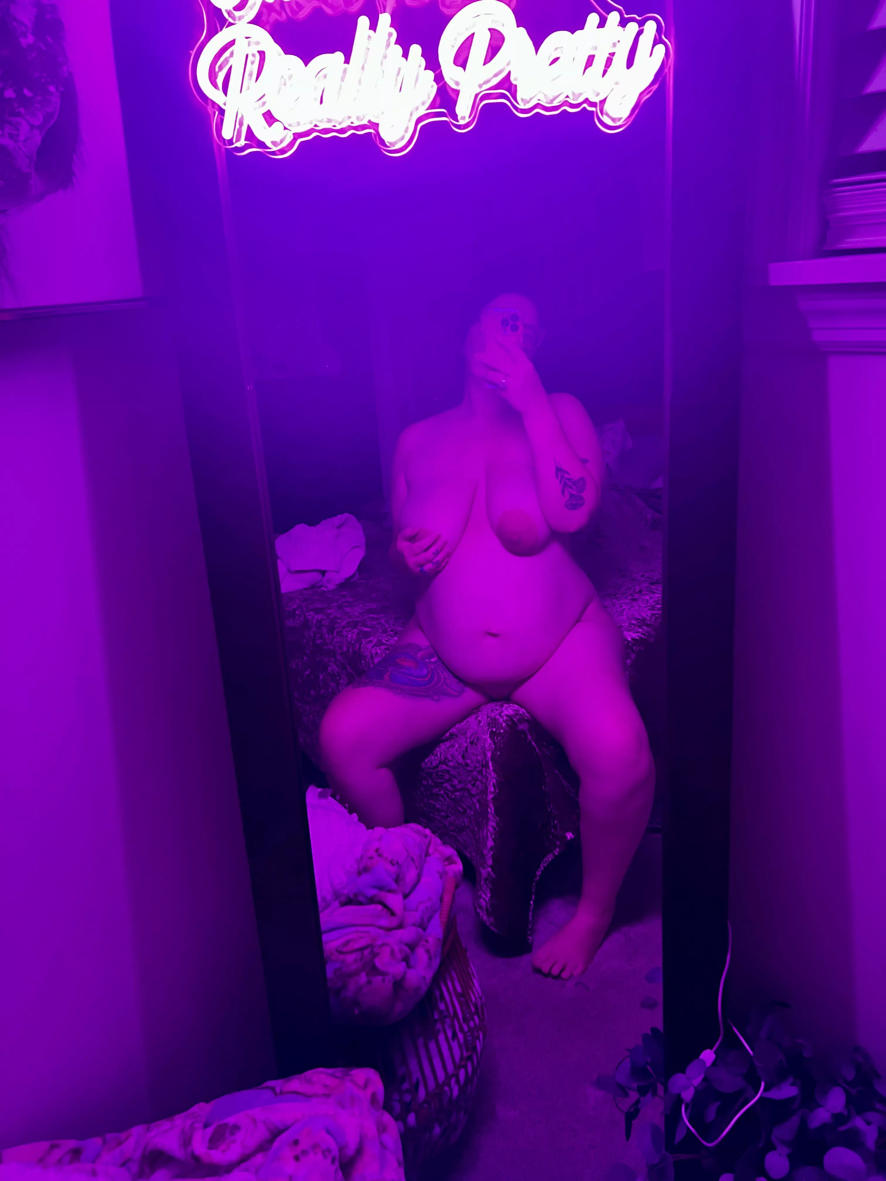 What do you like about my pregnant body? posted by Hannahbug03