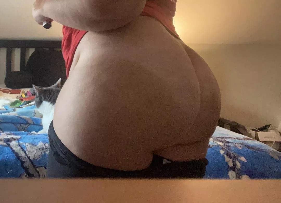 White but tan posted by burningburner69